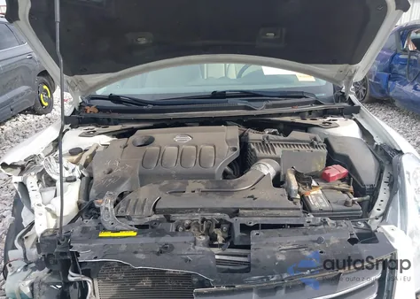 2010 Nissan Altima 2.5 S z USA, uszkodzony, nr VIN 1N4AL2AP2AN506362